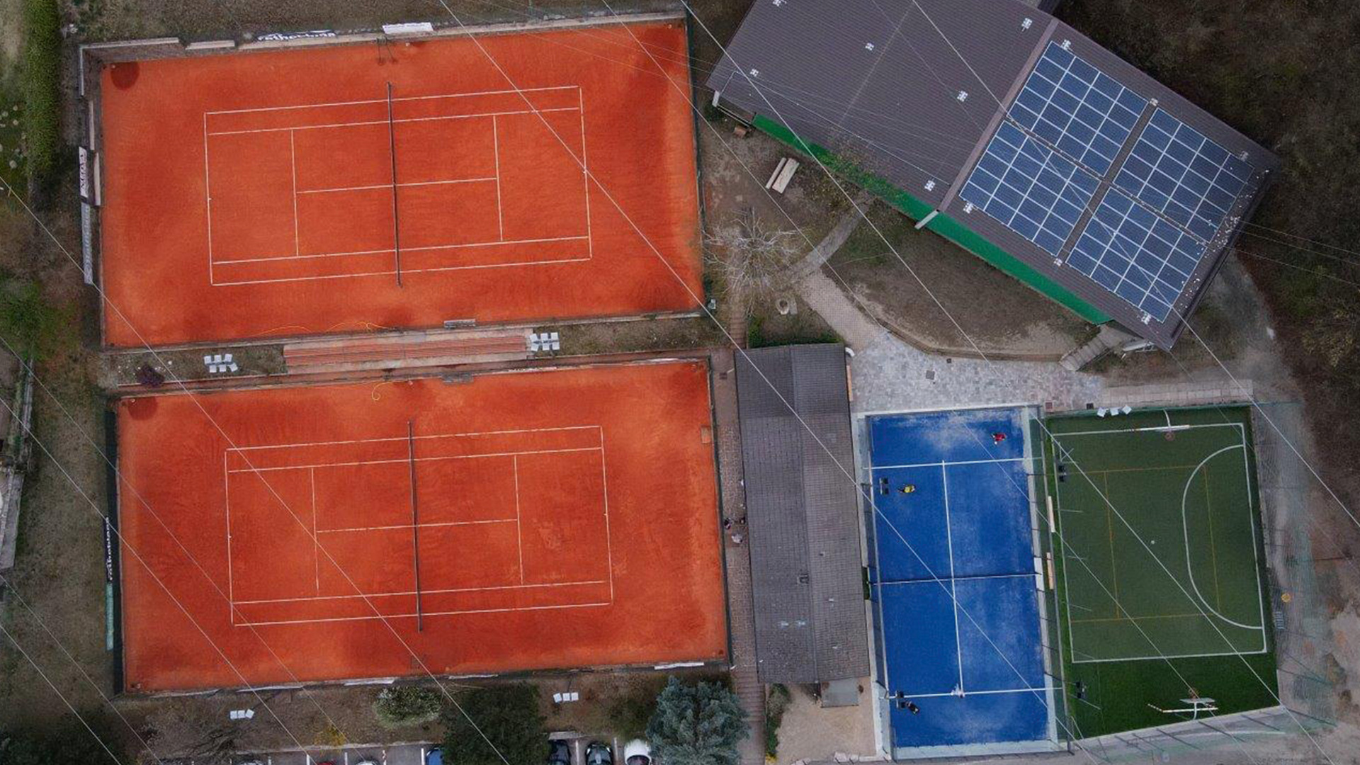 Il nuovo campo di padel a Laghetti