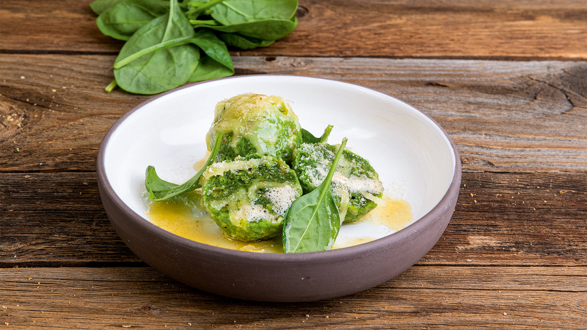 Canederli di spinaci con formaggio d’alpeggio