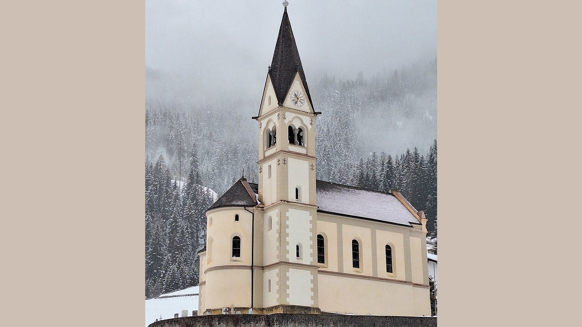 Trafoi: la chiesetta, la parrocchiale e la casa natale di Gustav Thöni