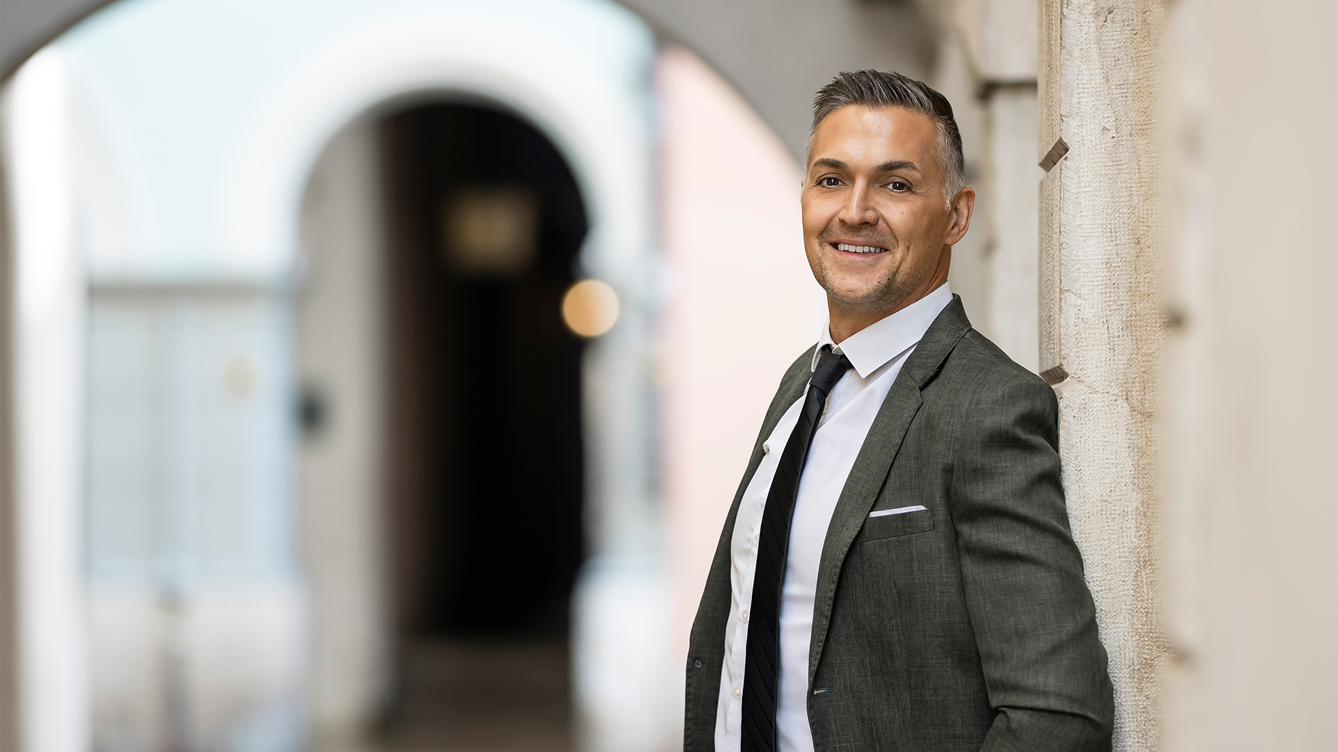 Il presentatore nel mondo