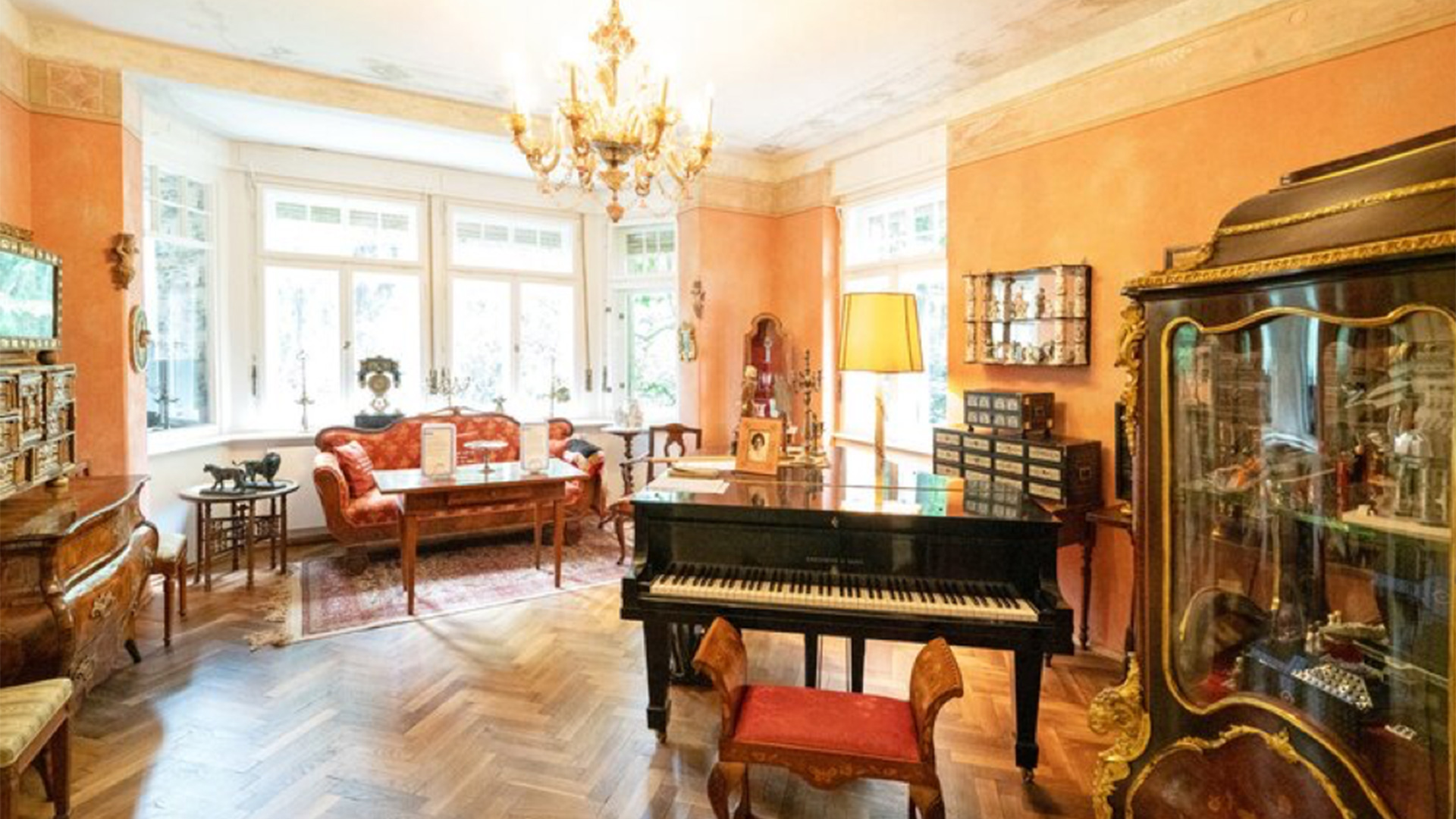 Villa Freischütz: uno scrignodi storia, arte e cultura