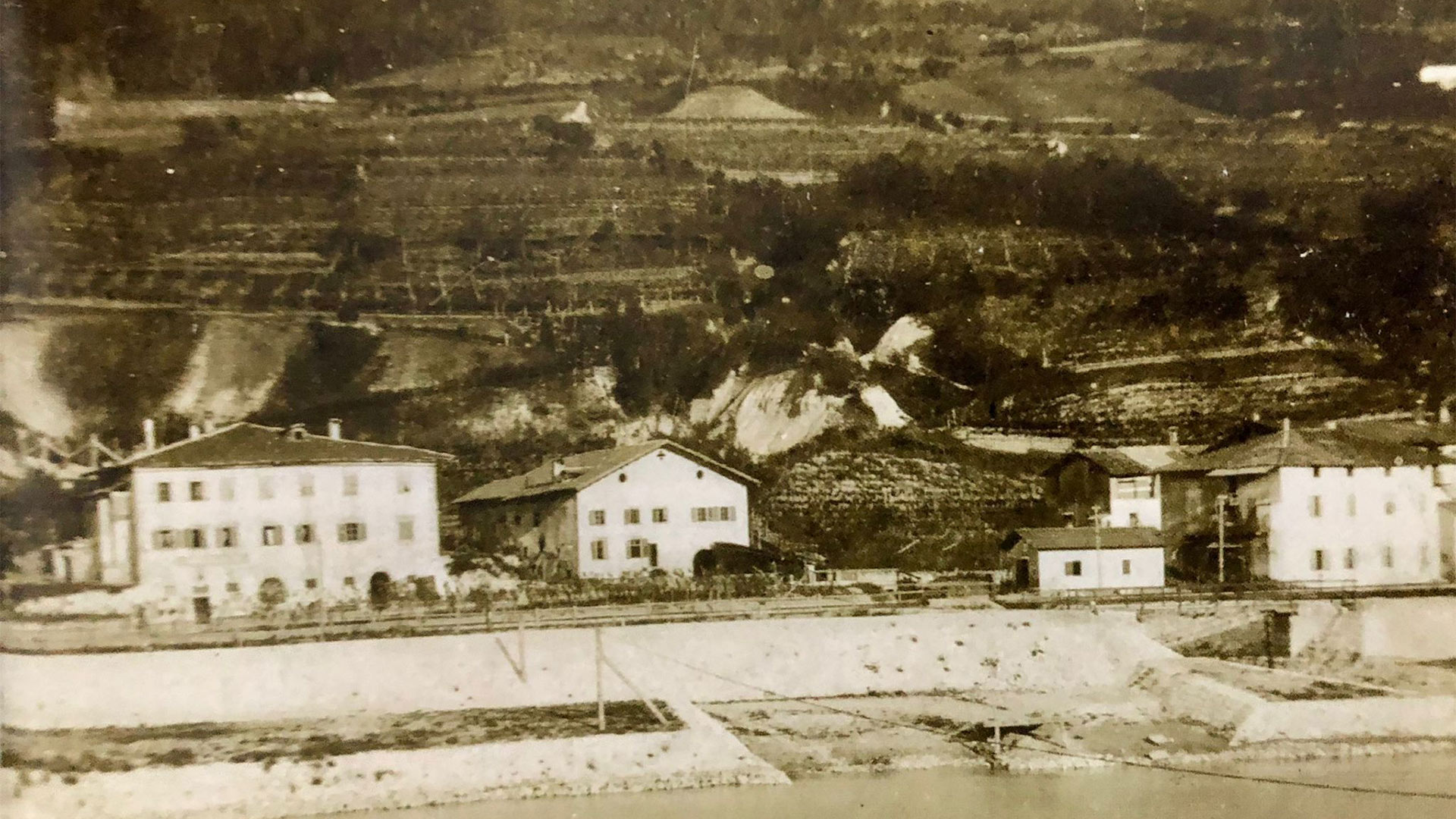 Il fiume Adige, la storica strada d’acqua delle Alpi